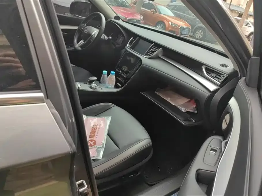 Infiniti QX50 2023 из CN, фото 8