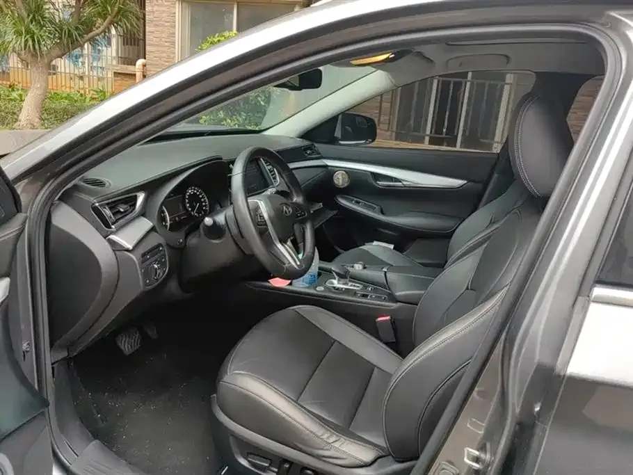 Infiniti QX50 2023 из CN, фото 10