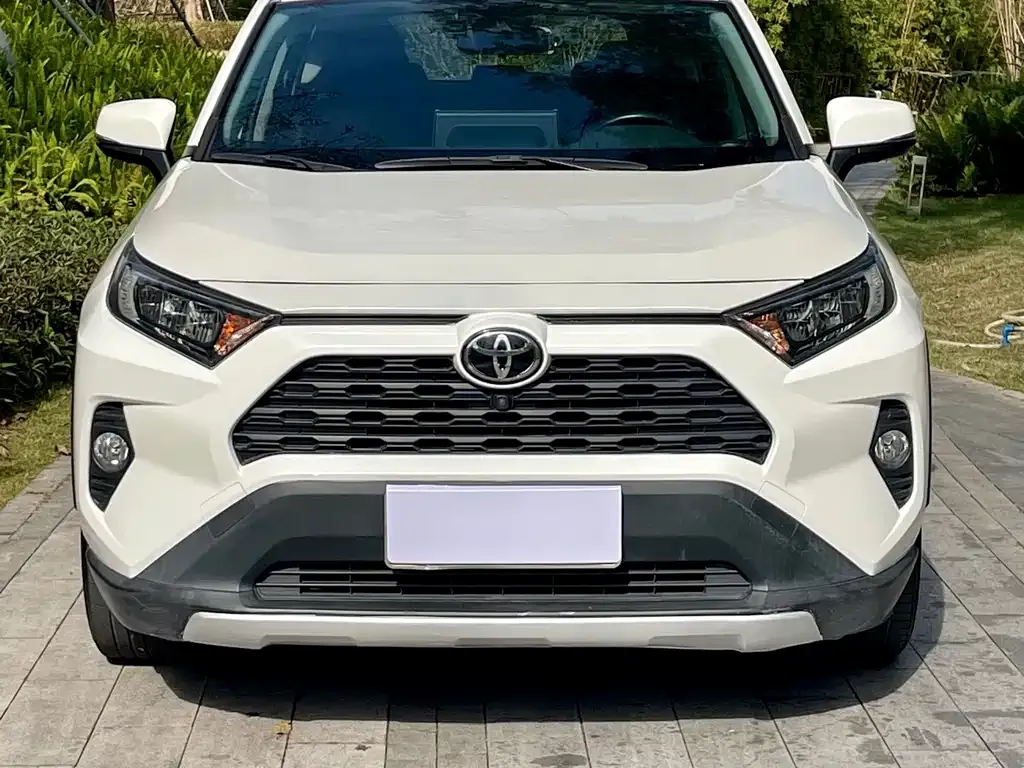 Toyota RAV4 2021 из CN, фото 3