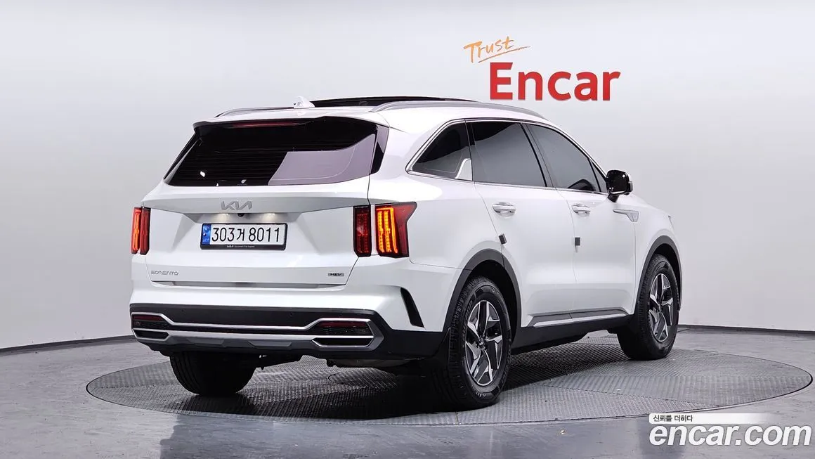 Kia Sorento — фото 7