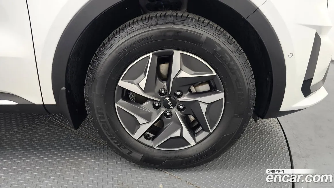 Kia Sorento — фото 3