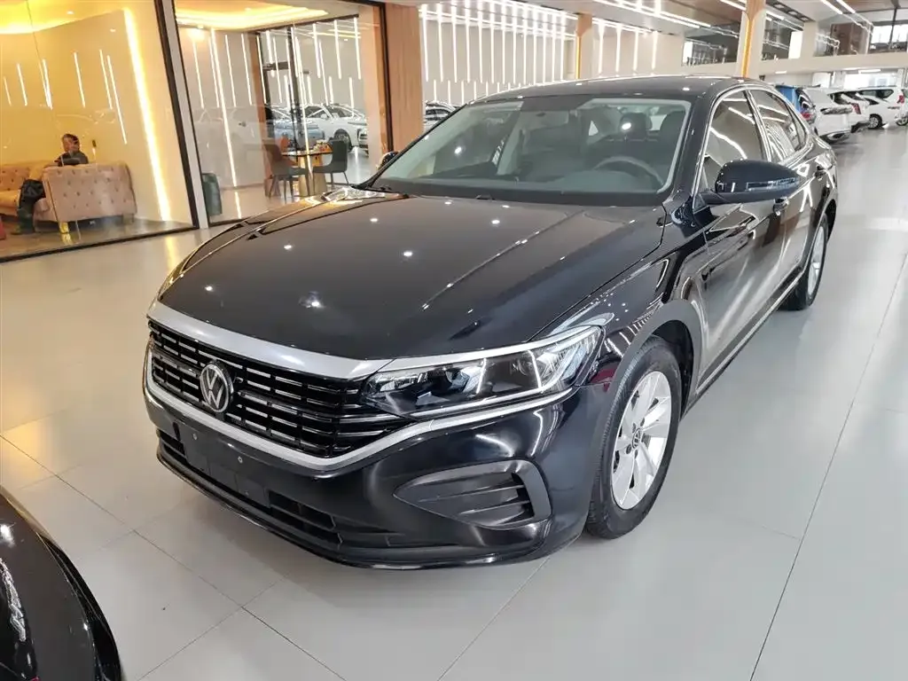Volkswagen Passat 2023 из CN, фото 3