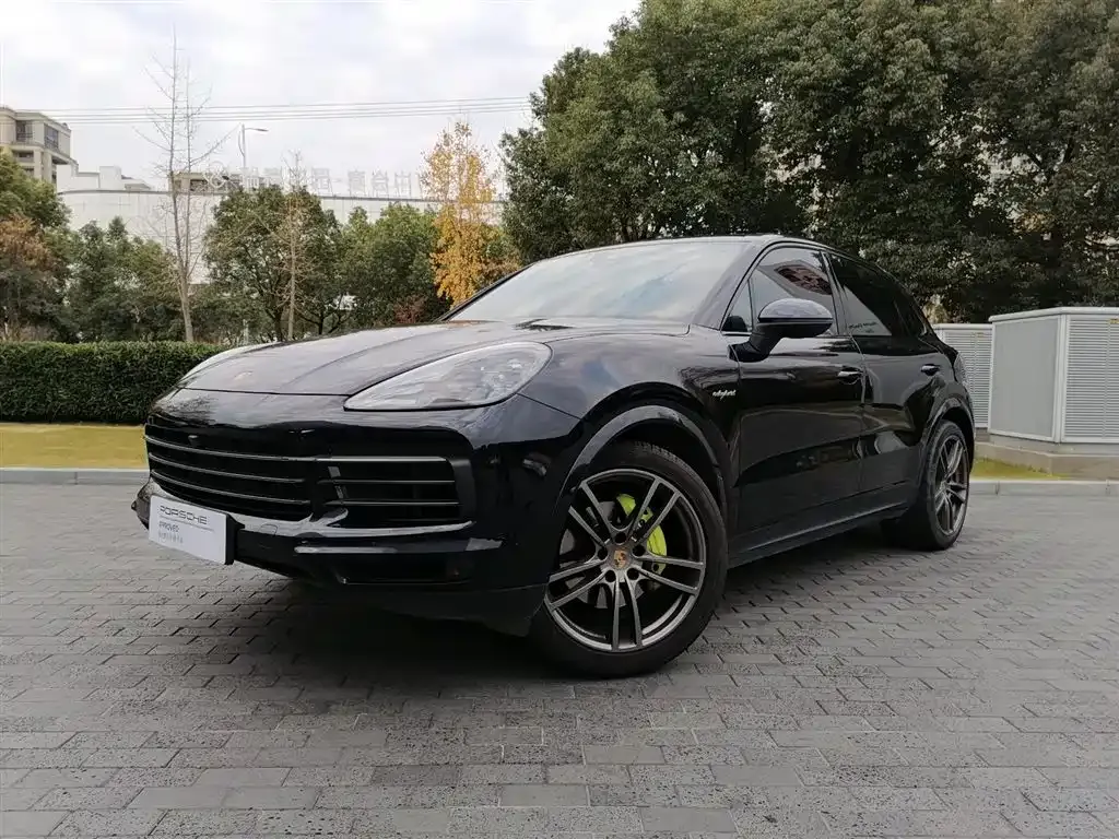 Porsche Cayenne Hybrid — фото 9