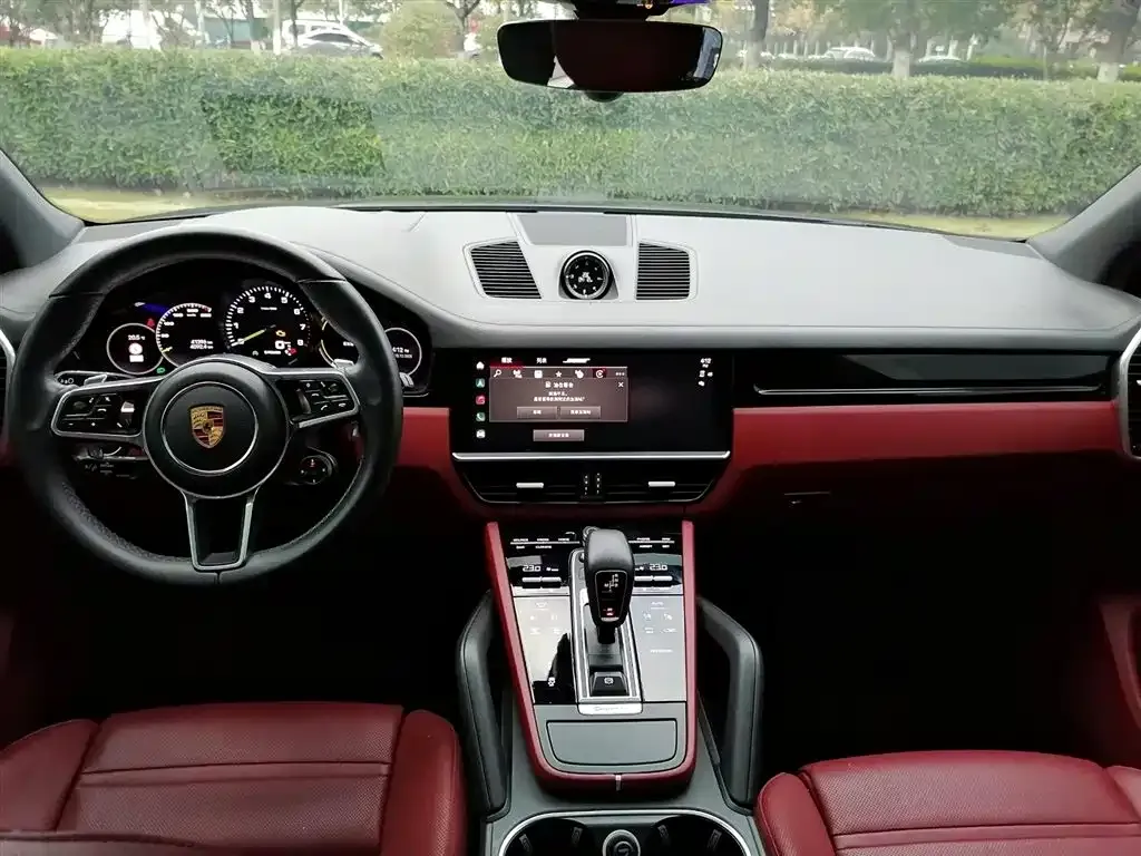 Porsche Cayenne Hybrid — фото 4