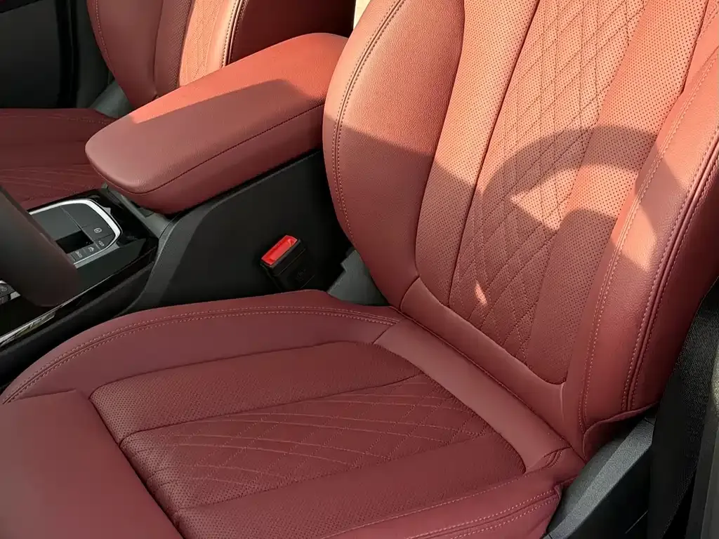 BMW X3 2025 из CN, фото 10