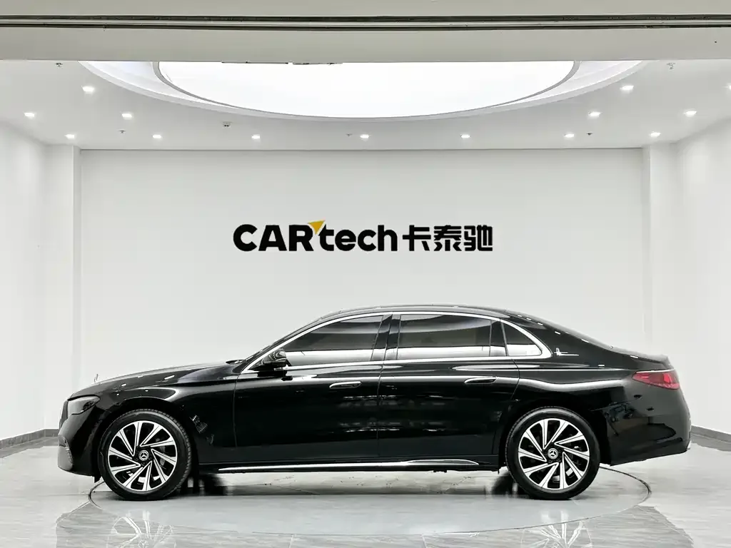 Mercedes-Benz E-Class 2024 из CN, фото 8