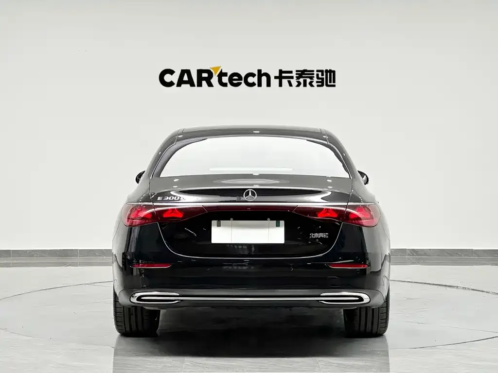 Mercedes-Benz E-Class 2024 из CN, фото 3