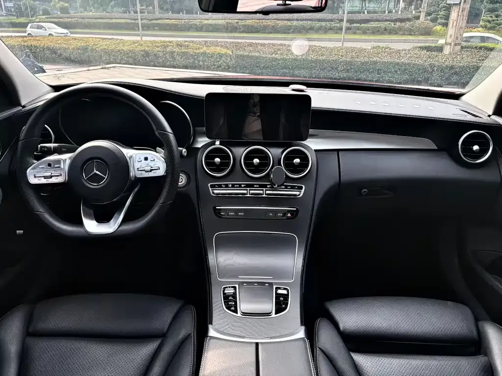 Mercedes-Benz C-Class — фото 2
