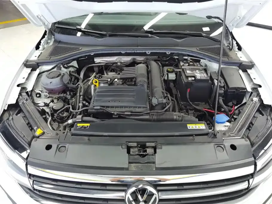 Volkswagen Bora 2024 из CN, фото 6