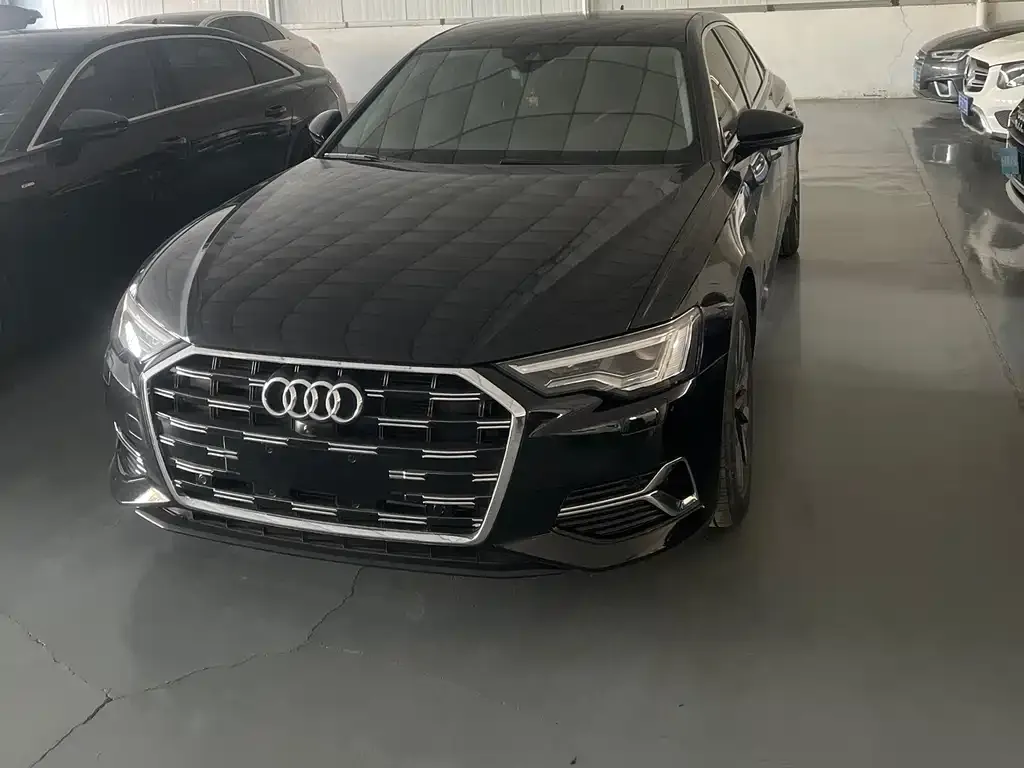 Audi A6L 2023 из CN, фото 1