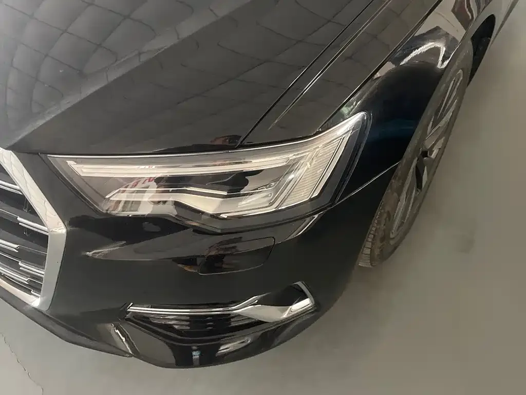 Audi A6L 2023 из CN, фото 9