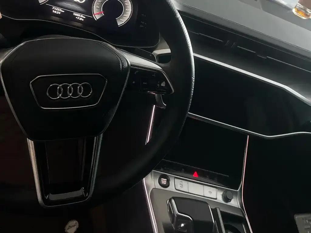 Audi A6L 2023 из CN, фото 6