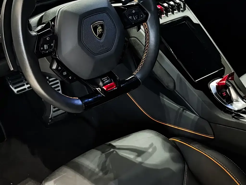 Lamborghini Huracan 2021 из CN, фото 4