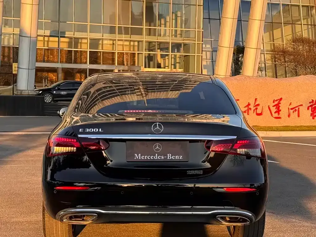 Mercedes-Benz E-Class 2021 из CN, фото 4