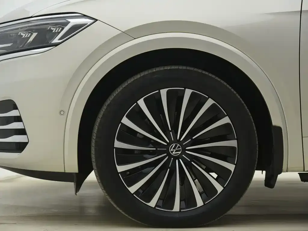 Volkswagen Viloran 2024 из CN, фото 10