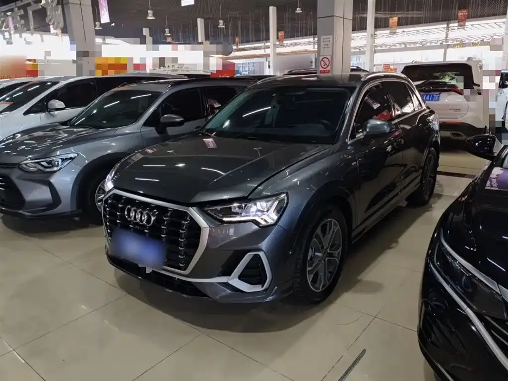 Audi Q3 2023 из CN, фото 4