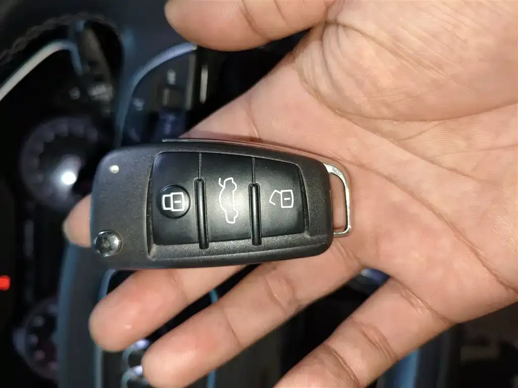Audi Q3 2023 из CN, фото 6