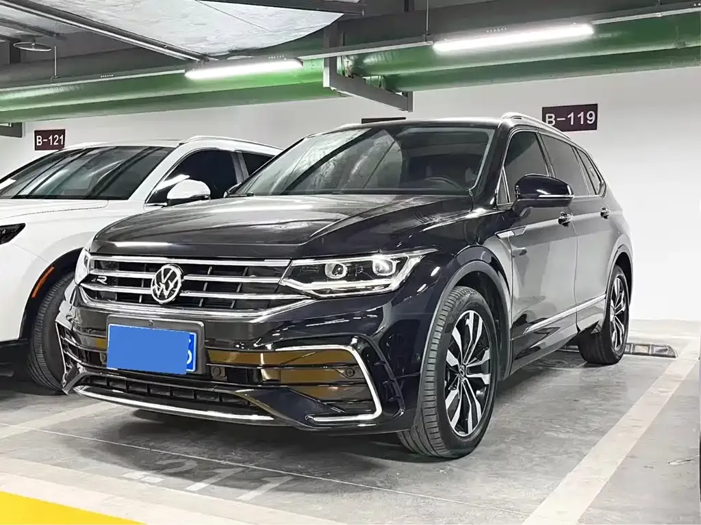 Volkswagen Tiguan L 2022 из CN, фото 1