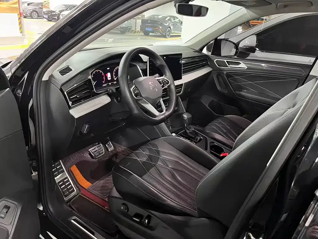 Volkswagen Tiguan L 2022 из CN, фото 9