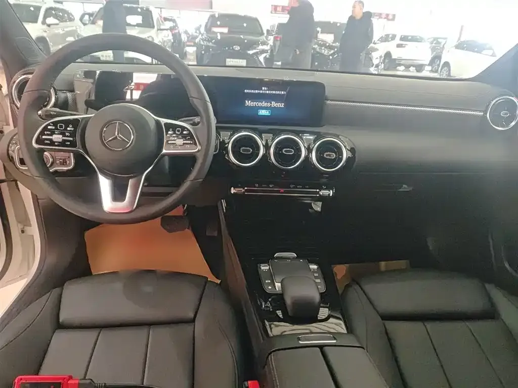 Mercedes-Benz A-Class 2021 из CN, фото 4