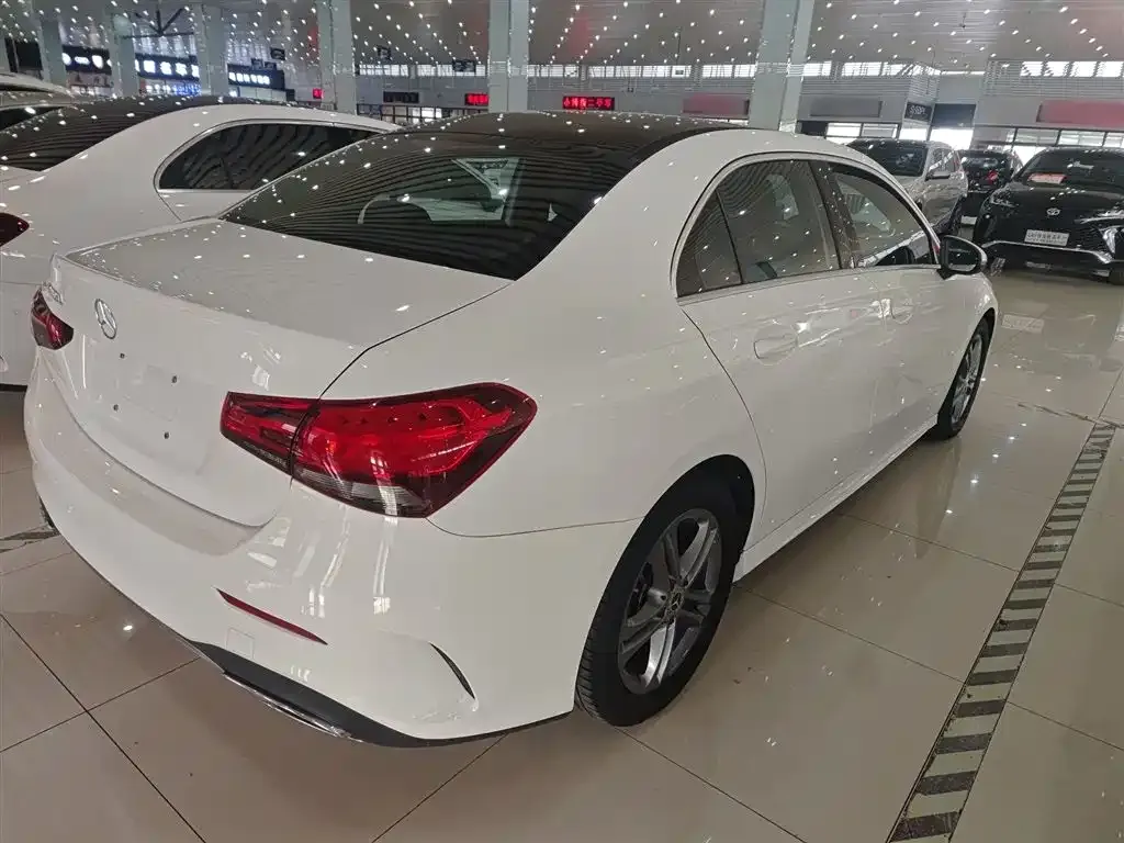 Mercedes-Benz A-Class 2021 из CN, фото 10