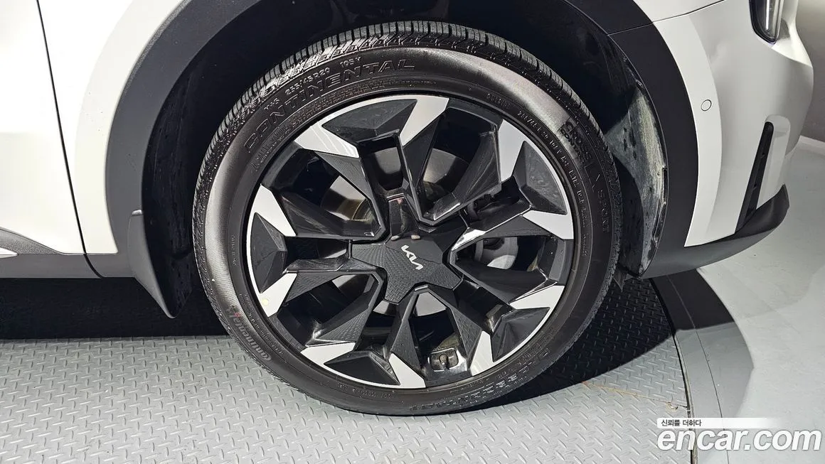 Kia Sorento — фото 5