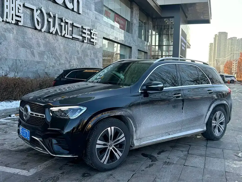 Mercedes-Benz GLE — фото 1