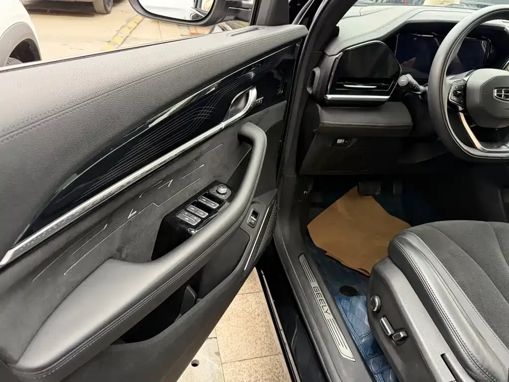 Geely Xingyue L 2024 из CN, фото 5