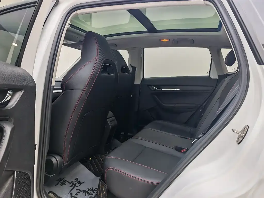 Skoda Kamiq 2023 из CN, фото 5
