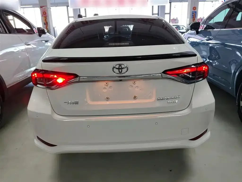 Toyota Corolla 2022 из CN, фото 7
