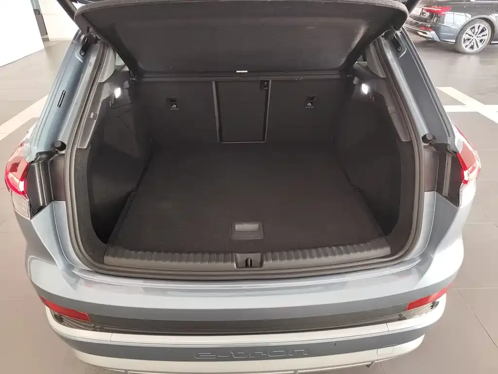 Audi Q4 e-tron 2024 из CN, фото 10