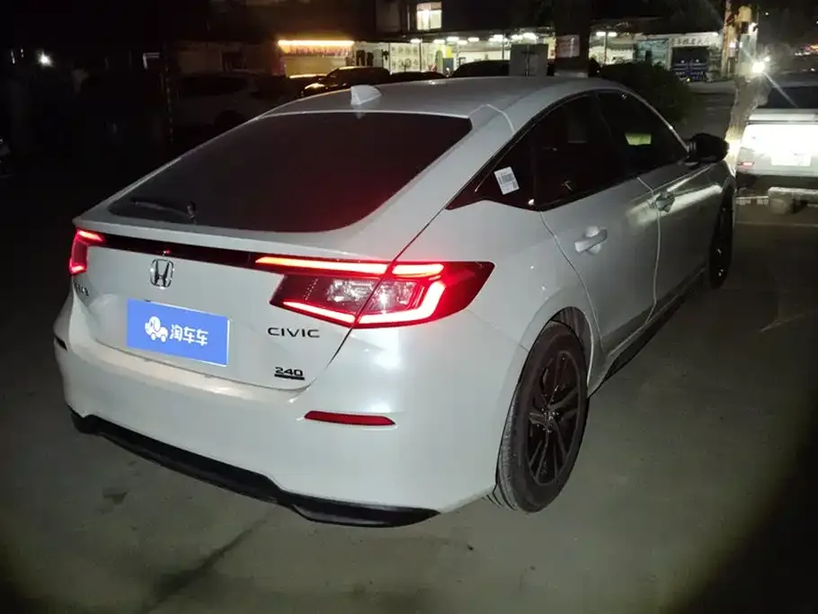 Honda Civic 2023 из CN, фото 9