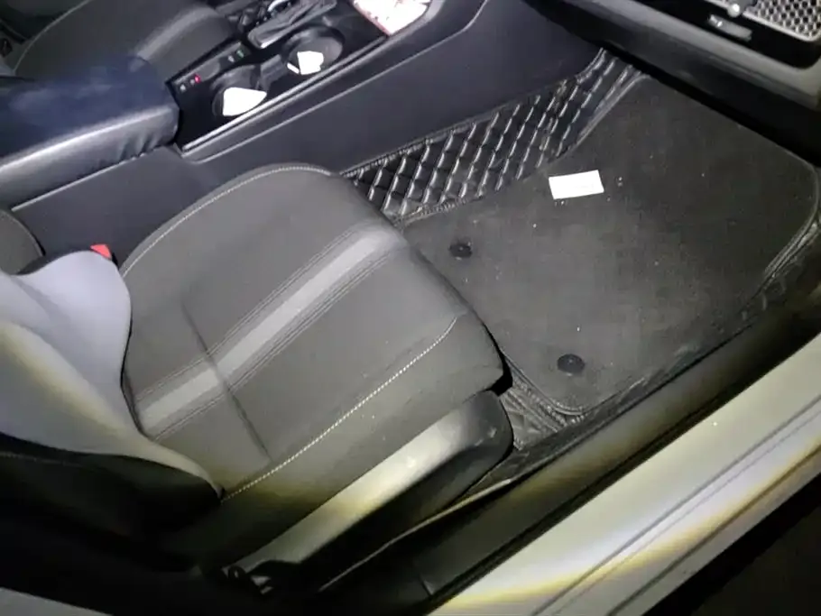 Honda Civic 2023 из CN, фото 5