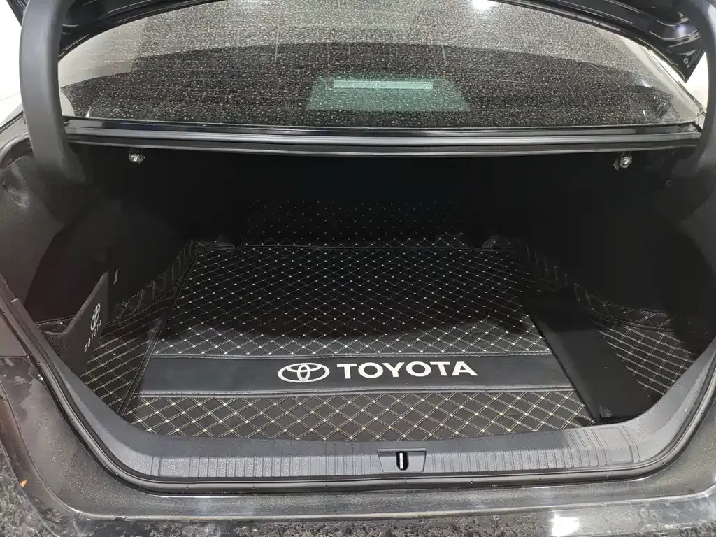 Toyota Avalon 2023 из CN, фото 8