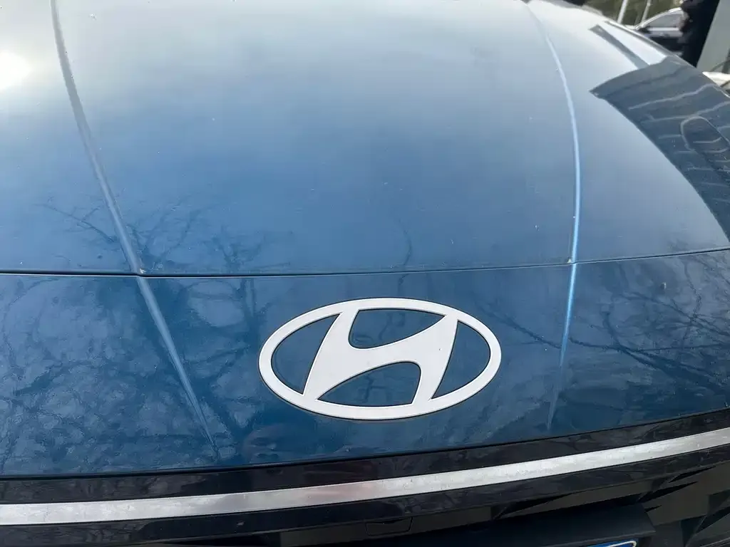 Hyundai Elantra 2023 из CN, фото 7