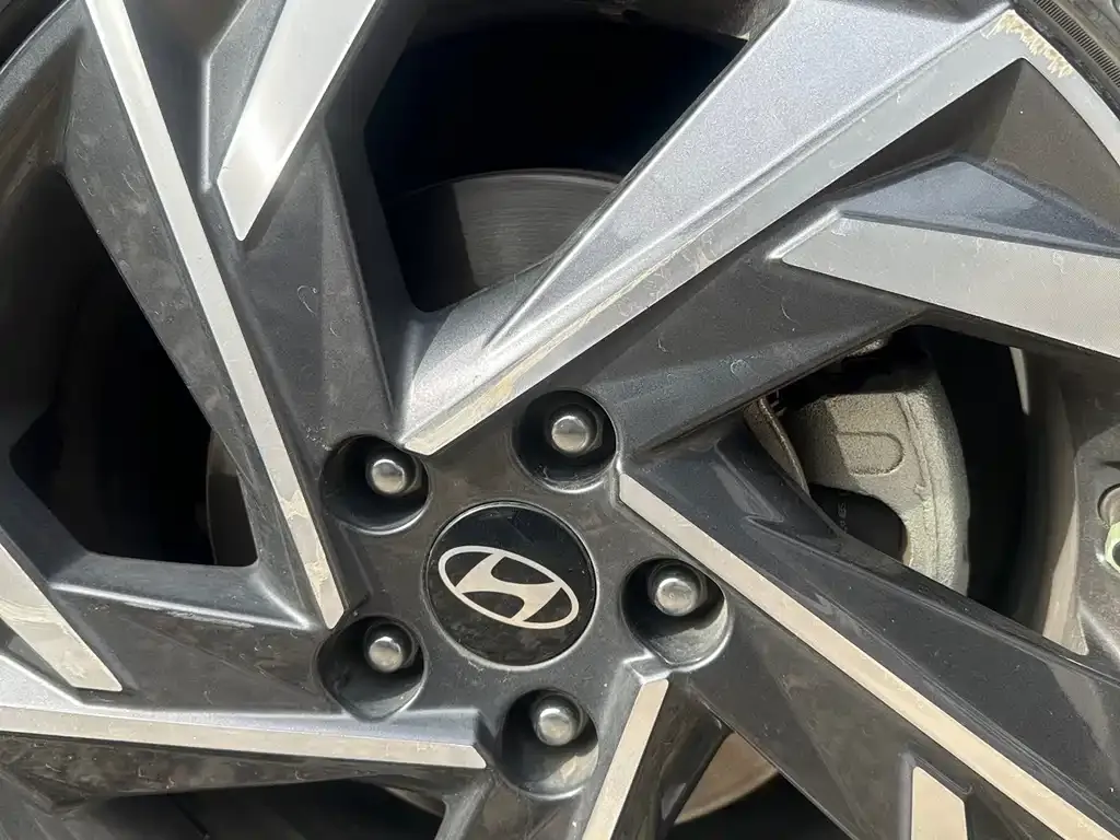 Hyundai Elantra 2023 из CN, фото 4