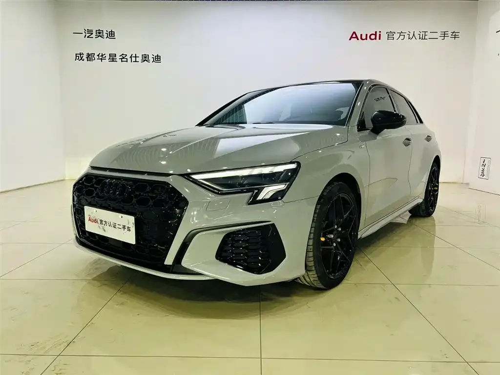 Audi A3 2024 из CN, фото 1