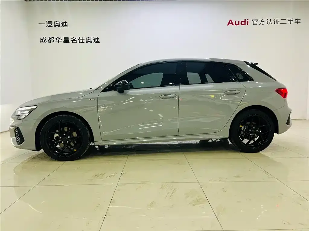 Audi A3 2024 из CN, фото 4