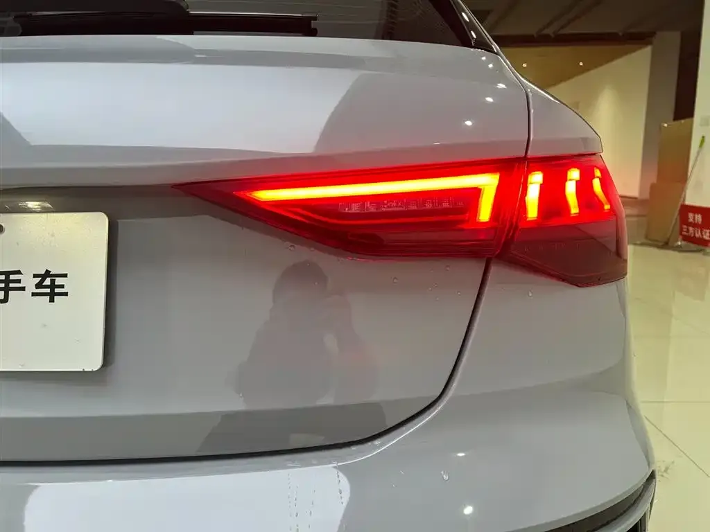 Audi A3 2024 из CN, фото 8