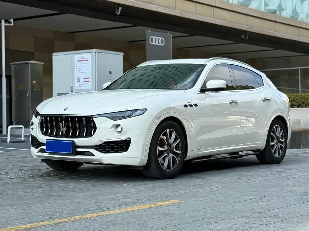 Maserati Levante 2023 из CN, фото 7