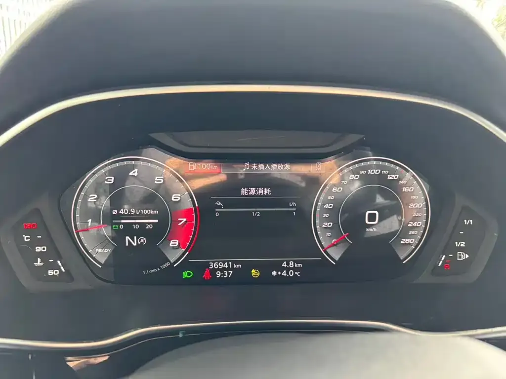 Audi Q3 2023 из CN, фото 2