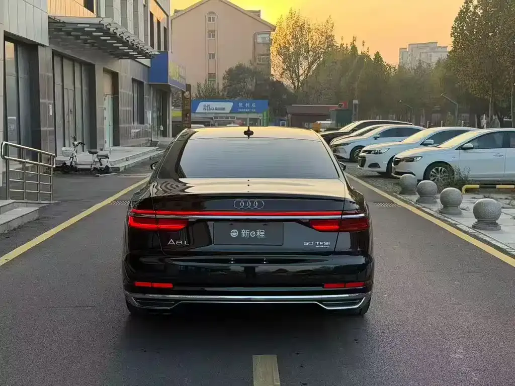 Audi A8 2021 из CN, фото 9