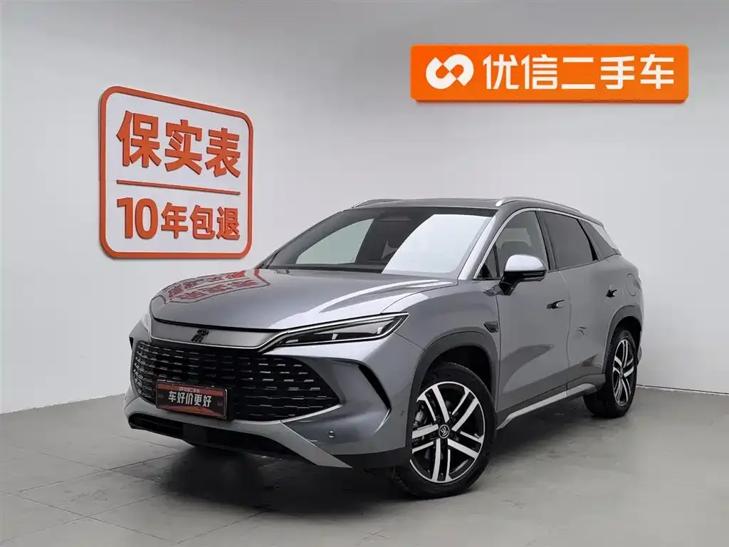 BYD L DM-i — фото 1