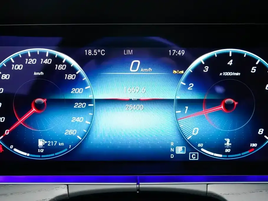 Mercedes-Benz E-Class 2023 из CN, фото 10