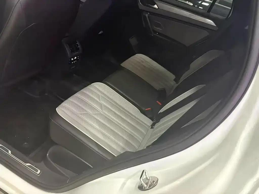 Volkswagen Tayron 2024 из CN, фото 9
