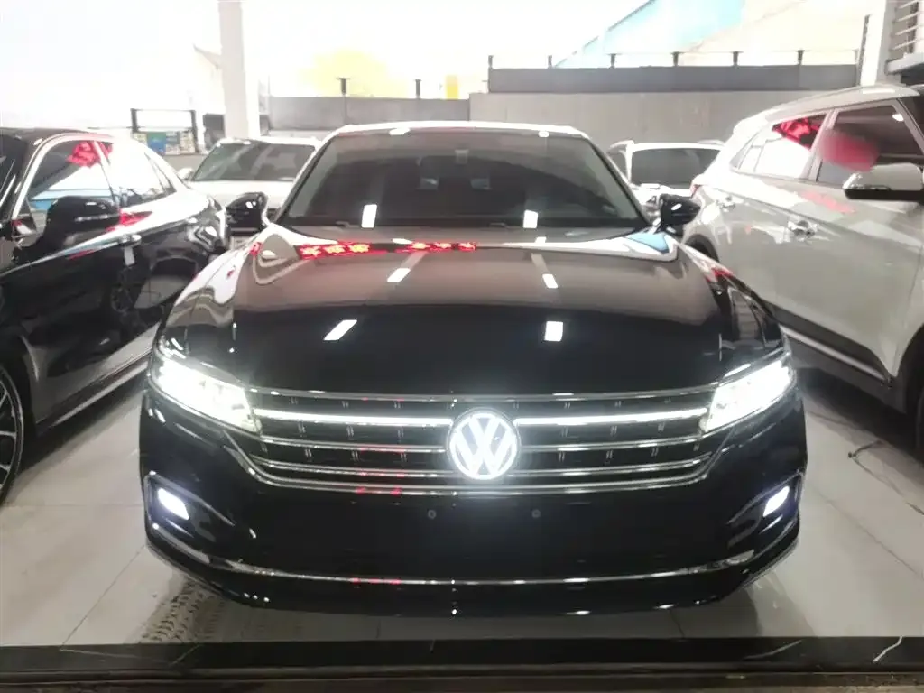 Volkswagen Phideon — фото 2