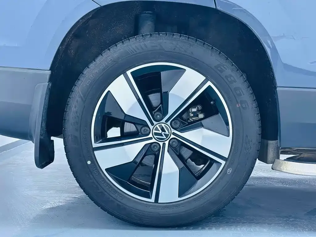 Volkswagen Tharu 2022 из CN, фото 10