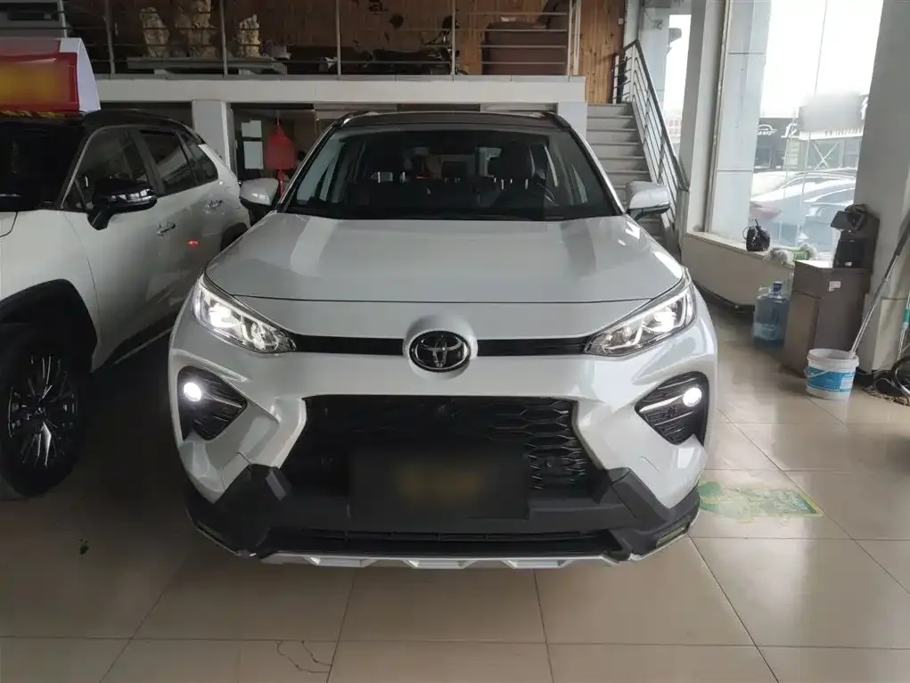 Toyota Wildlander 2023 из CN, фото 2