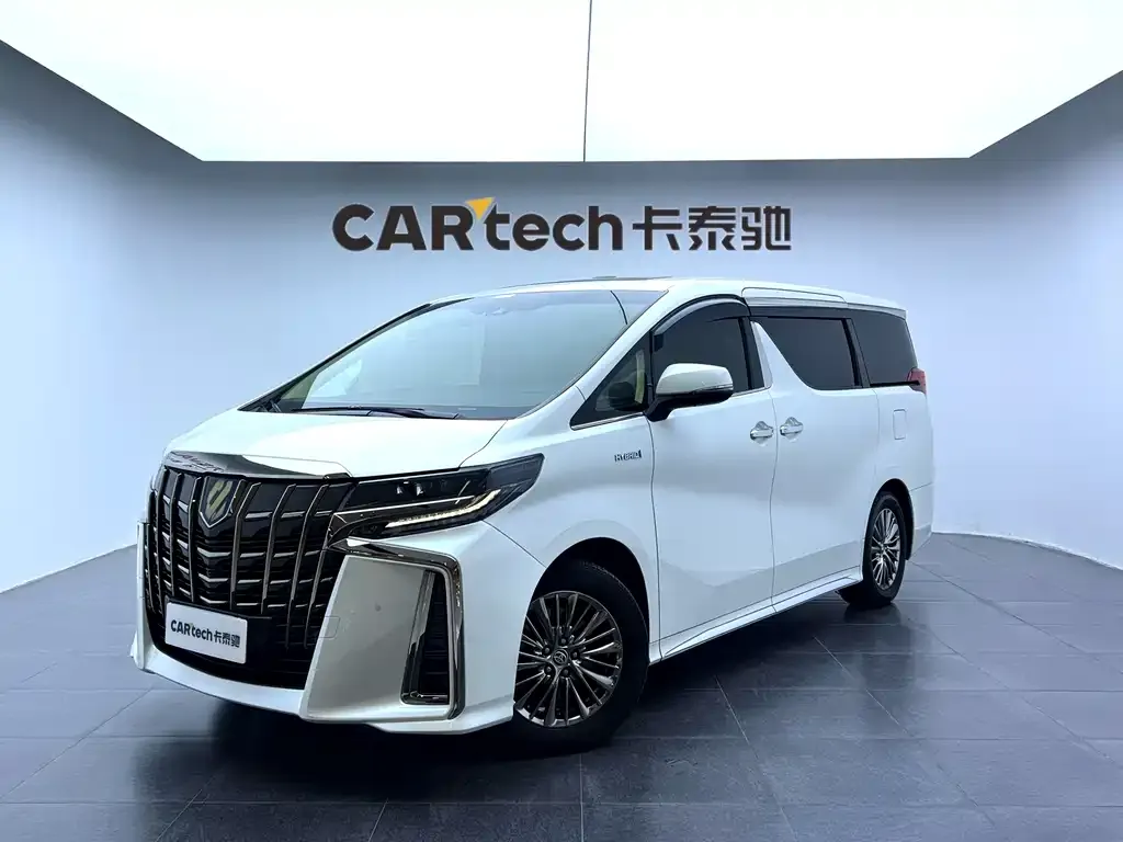 Toyota Alphard 2023 из CN, фото 1