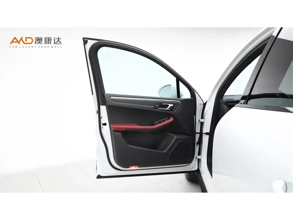 Porsche Macan 2023 из CN, фото 10